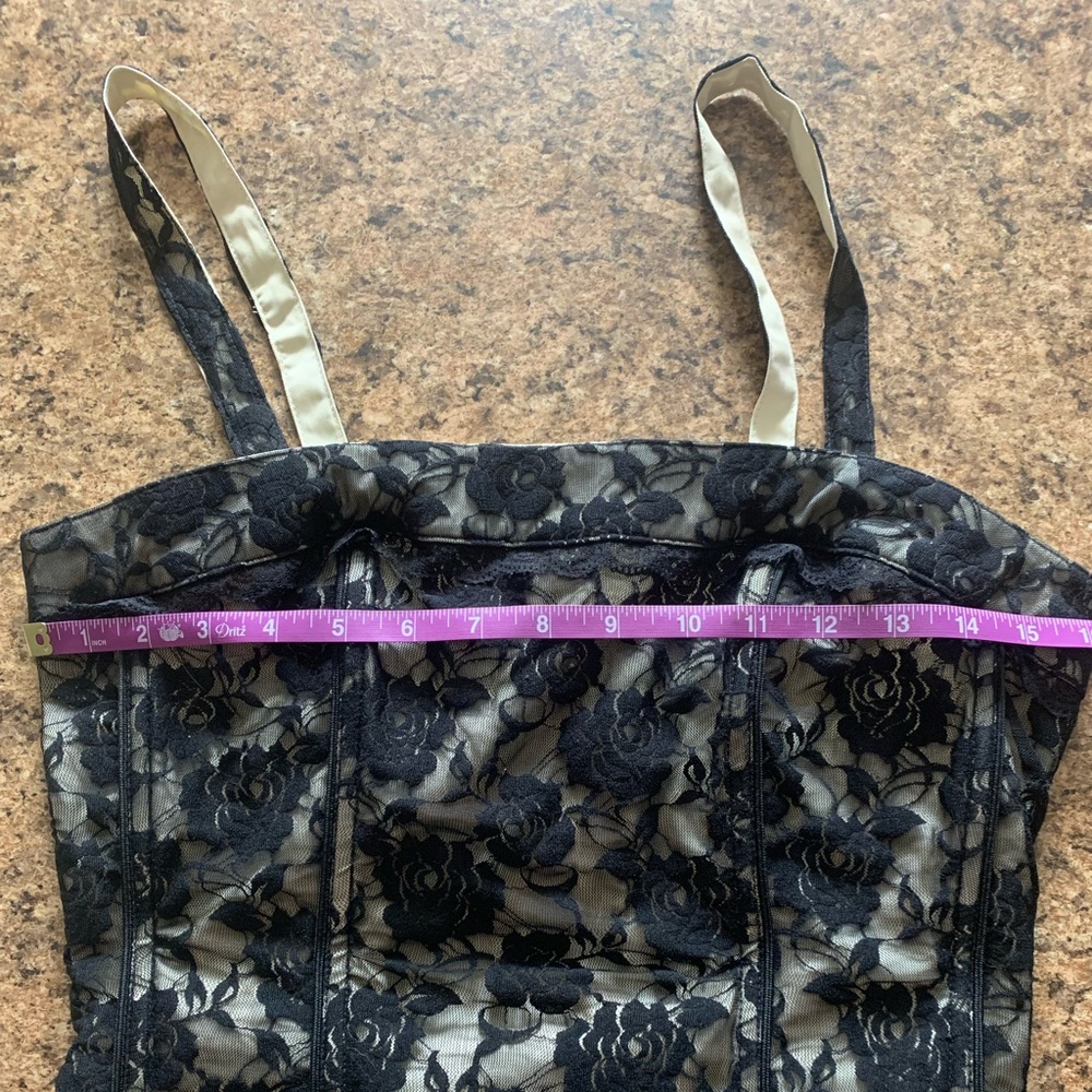 bust/pit to pit measurement photo